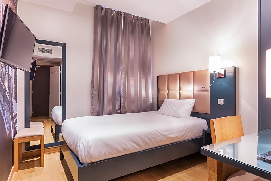Hotel Jenner Párizs Kültér fotó