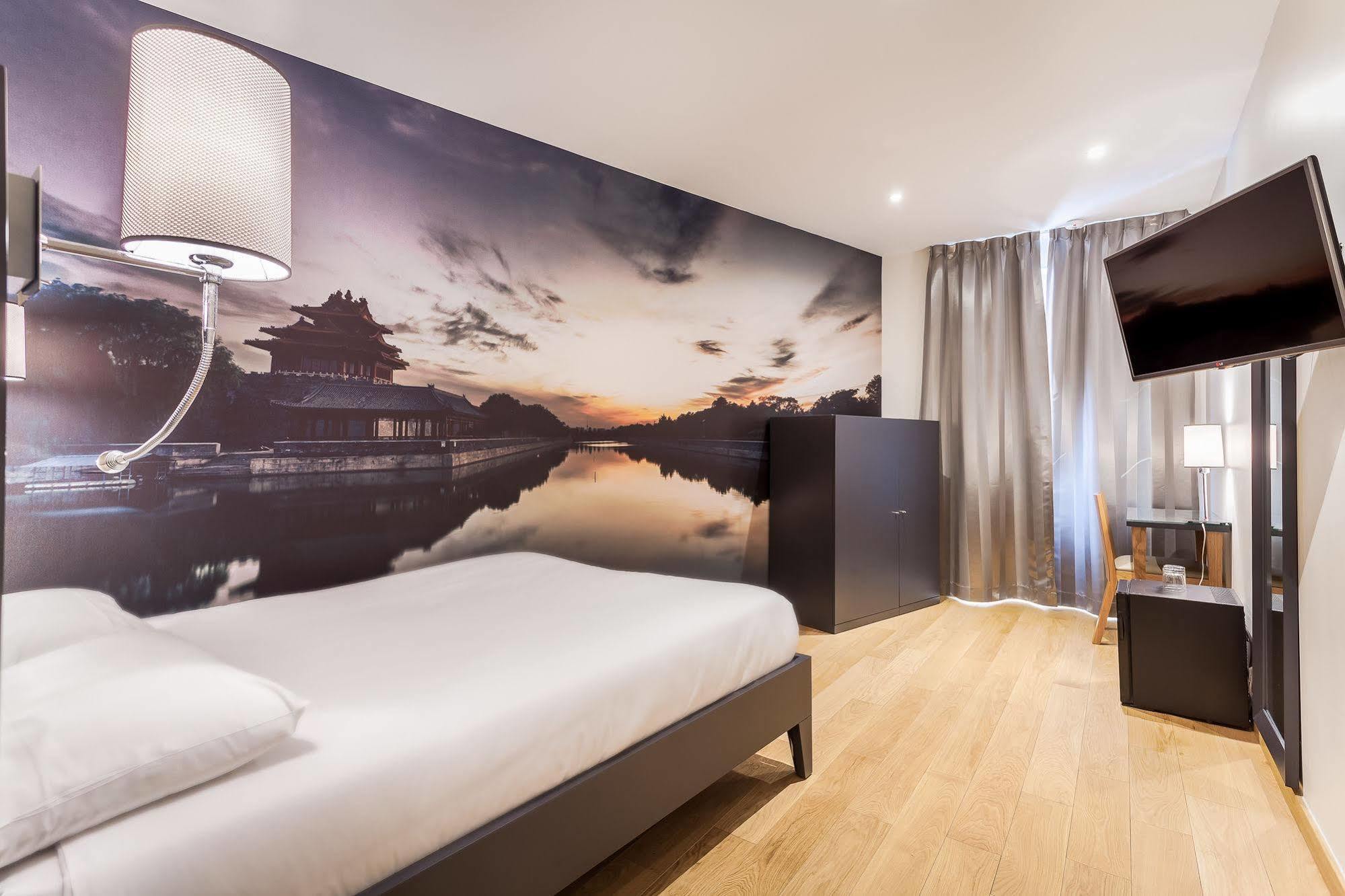 Hotel Jenner Párizs Kültér fotó